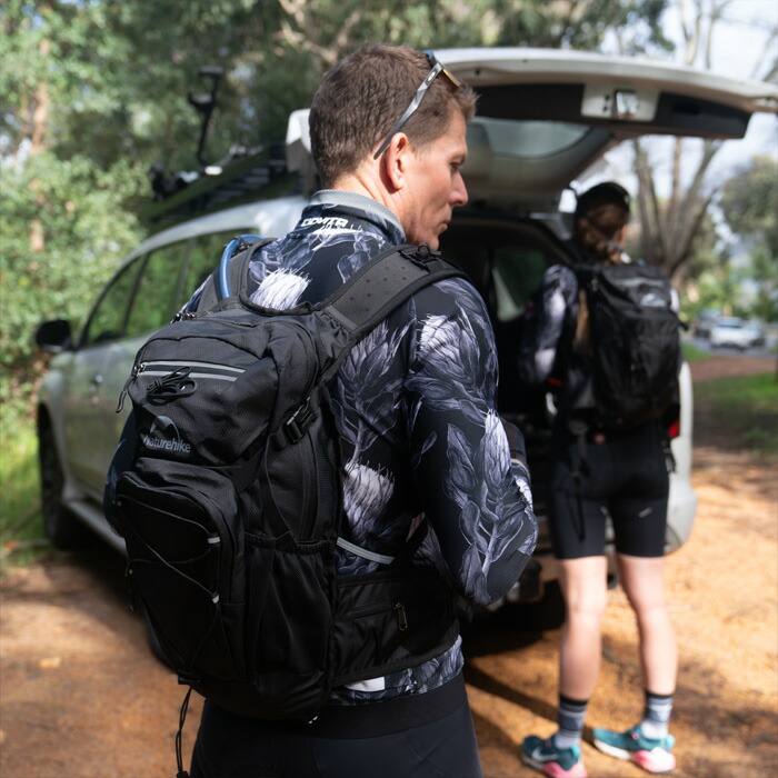 【楽天市場】【公式】Naturehike サイクリングバックパック 自転車バックパック 20L 登山リュック バックパック 軽量 アウトドア