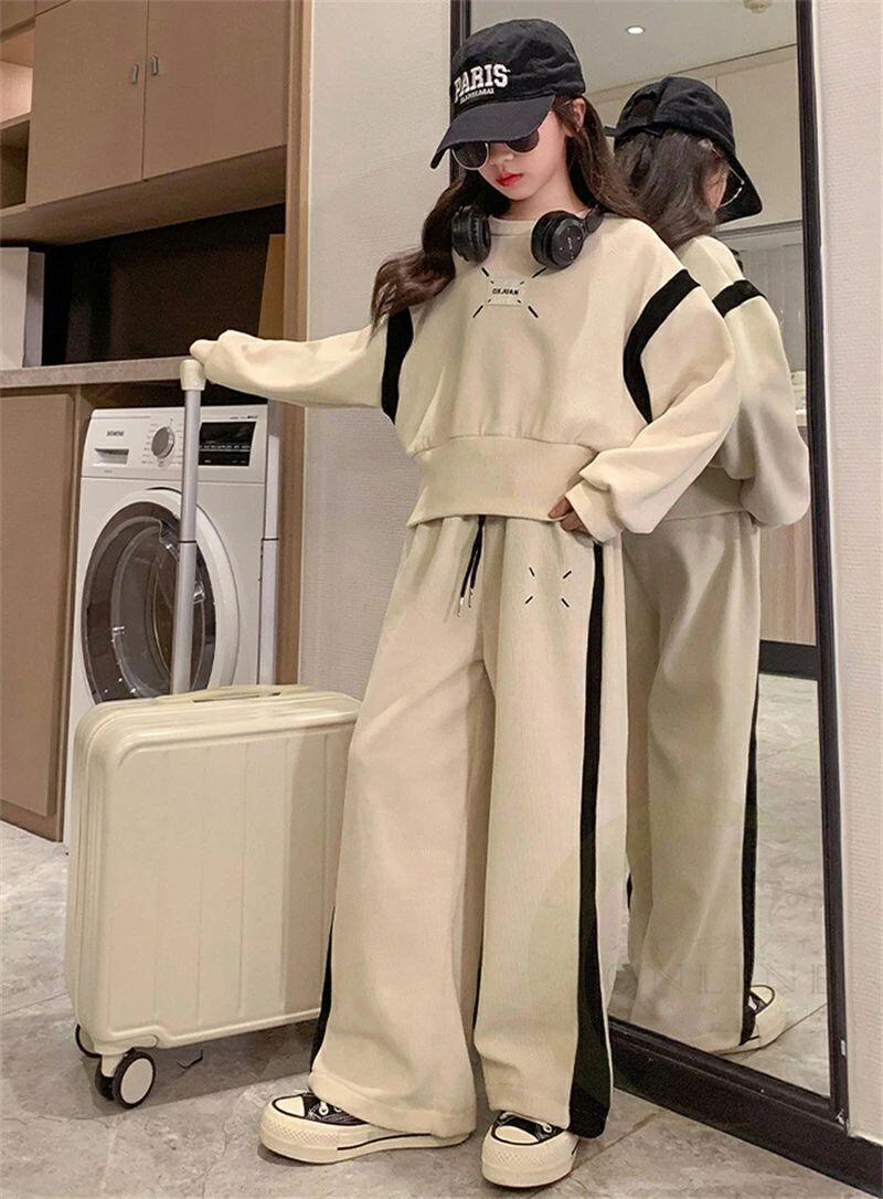 子供服 セットアップ 女の子 秋服 ジャージ 2点セット スウェットパーカー+長ズボン キッズ ダンス衣装 ヒップホップ トレーナー スポーツウェア 春秋冬 演出服 運動 韓国風 通学着 普段着 おしゃれ ゆったり パーカー 春秋 上下セット 長袖 4,151円