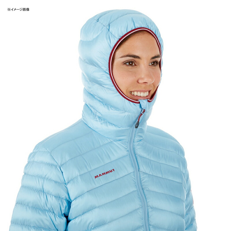 mammut broad peak in hooded jacket women