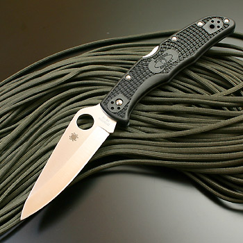 Spyderco(スパイダルコ) エンデューラ4 STR(直刃) ブラックハンドル C10PBK