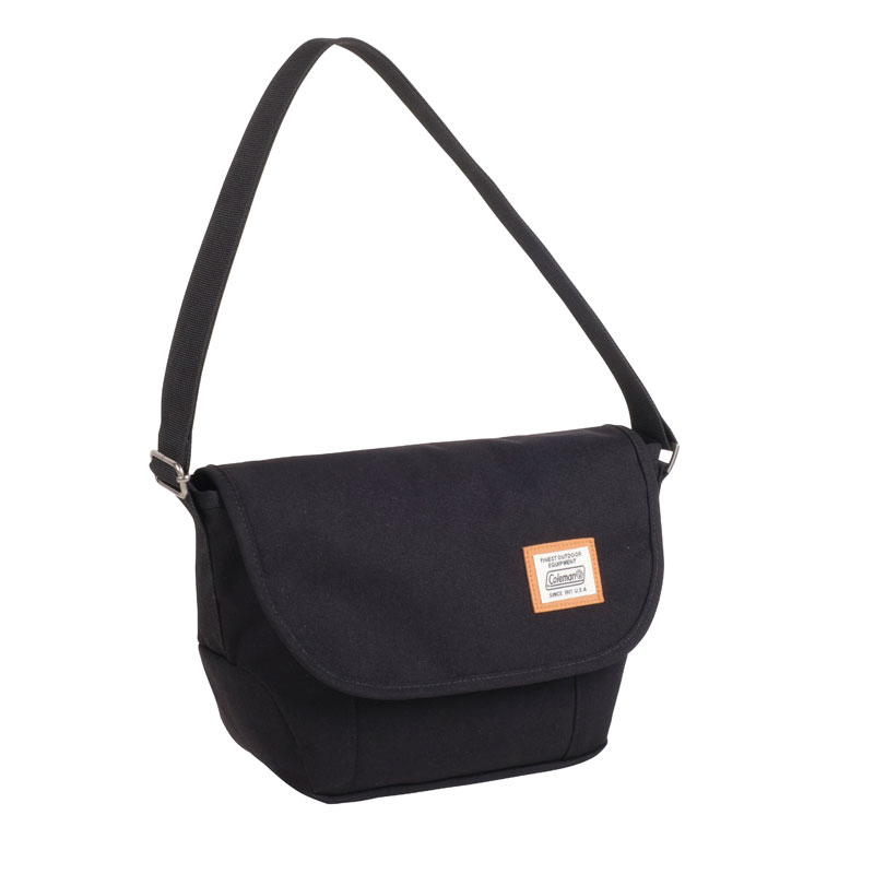 楽天市場】 CHROME(クローム) NEWSPAPER MESSENGER F MOSS JP197MOSS