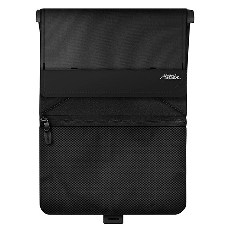 Matador(マタドール) LAPTOP BASE LAYER(ラップトップベースレイヤー) 13～16in 暗灰色 20370030033000