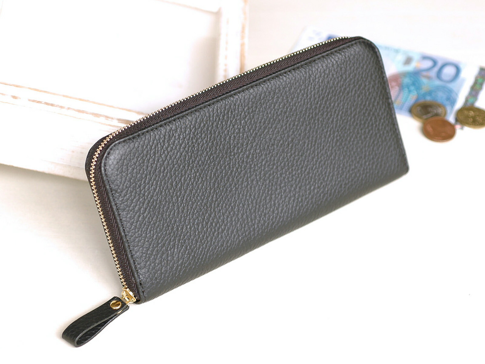 安い購入 Plog コンパクトウォレット シュリンクイタリアンレザー カード入れ 財布 カードケース 長財布 本革 リアルレザー Mj6047 公式 Ihmc21 Com