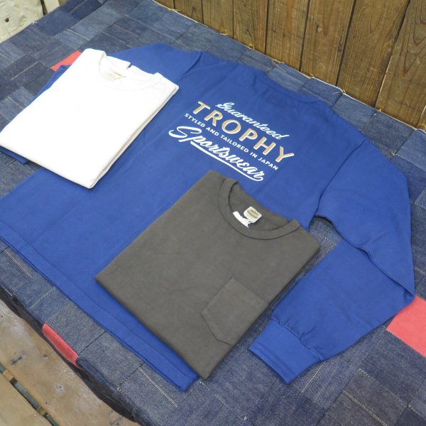 【トロフィークロージング】うしろ側ロゴタイプ 長袖プルオーバー/衣嚢付き添い人 TROPHY CLOTHING TR21SS-201 日本製【貨物輸送無料】