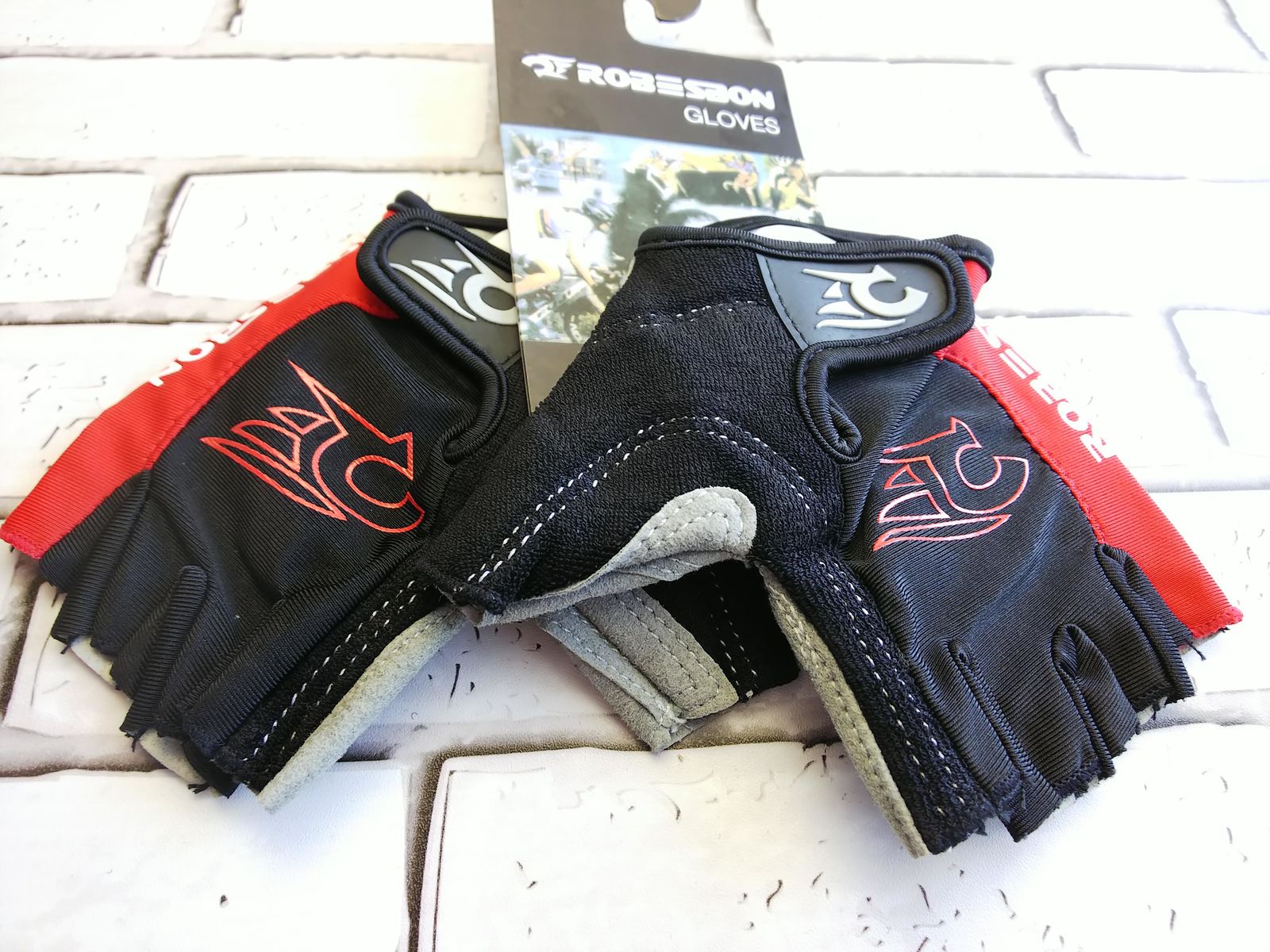 Robesbon サイクリング グローブ 自転車 半指手袋 減震パッド付き 手袋 サイクルグローブ ハーフフィンガー 夏 ロードバイク クロスバイク おしゃれ かっこいい 手がしびれにくい 黒 赤 グレー 青 Marcsdesign Com