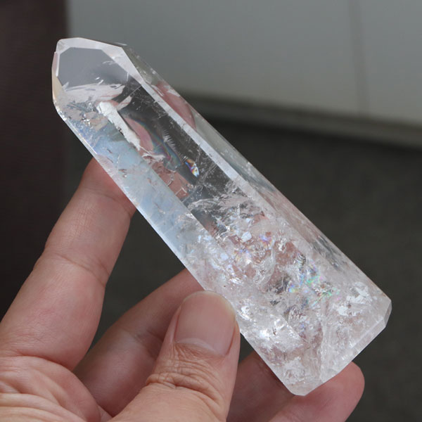 楽天市場】【現品お届け！動画あり】天然レインボー水晶ポイント