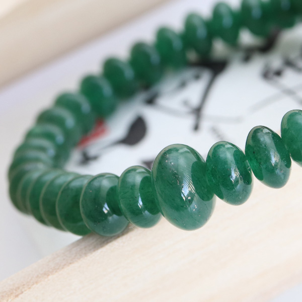 楽天市場】数珠ブレスレット 約12ミリ 上質 印度翡翠 桐箱付き【数珠