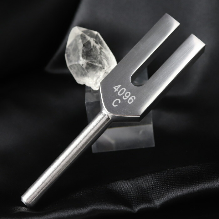 楽天市場】クリスタルチューナー 天然水晶ポイント1個付き【音叉 おん