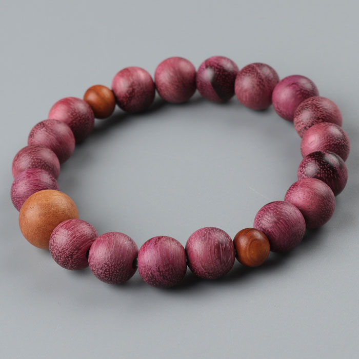 楽天市場】沈香 数珠ブレスレット 尺四玉（約8×9ミリ） 桐箱入り【腕輪