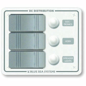 BLUE SEA SYSTEMS(ブルーシー)防水サーキットブレーカーパネル 縦型・3連 8274｜ネオネットマリン店