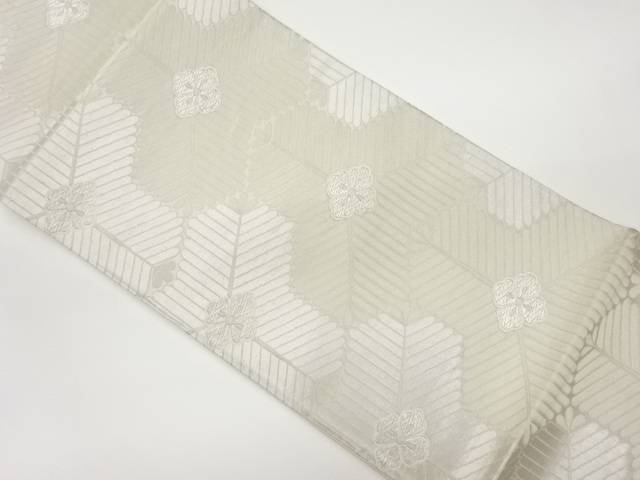 毘沙門亀甲に松葉・花菱模様織出し袋帯【リサイクル】【中古】【着】(prc)｜Kimono-Shinei　２号店