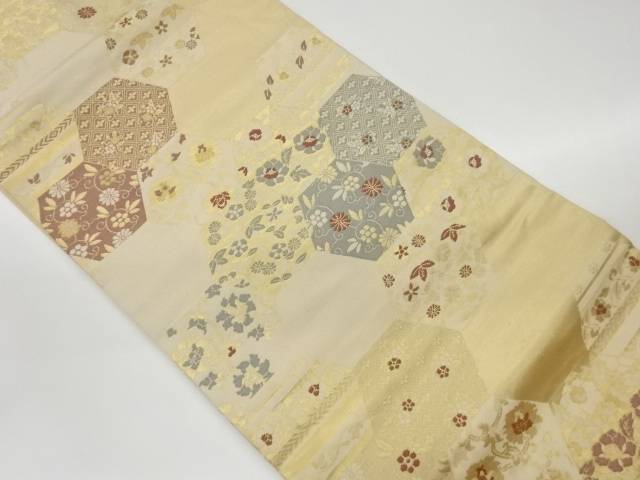 亀甲に草花模様織出し名古屋帯【中古】【着】