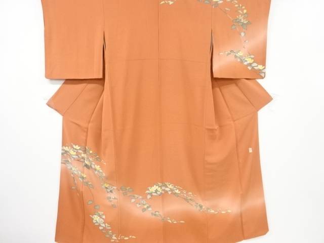 作家物　枝花模様訪問着【中古】【着】｜Kimono-Shinei　２号店