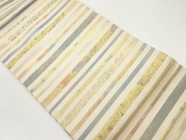 引箔横縞に花唐草模様織出し名古屋帯【中古】【着】｜Kimono-Shinei　２号店
