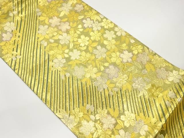 斜線に桜尽くし模様織出し袋帯【中古】【着】