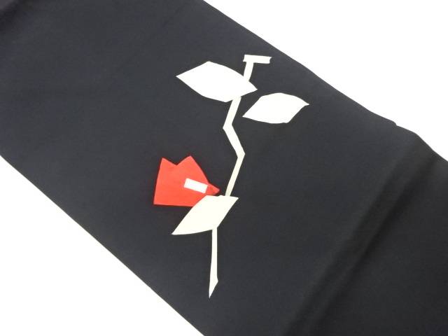 塩瀬抽象椿・葉模様名古屋帯【中古】【着】