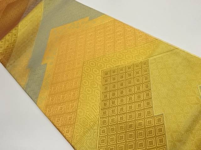 本場筑前博多佐賀錦菱尽くしに古典柄・萩模様織出し袋帯【中古】【着】 9,702円