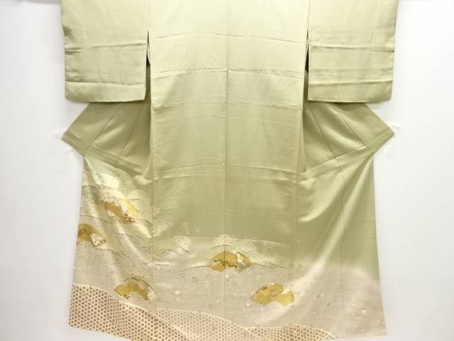 地紙に花鳥模様刺繍色留袖【中古】【着】｜Kimono-Shinei　２号店