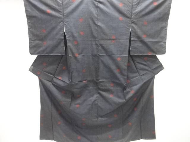 花唐草模様織り出し本場泥大島紬着物(5マルキ)【中古】【着】