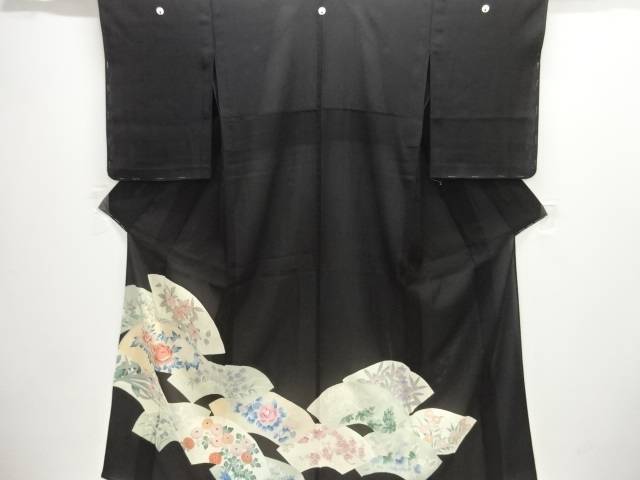 駒絽地紙に四季草花模様留袖【中古】【着】