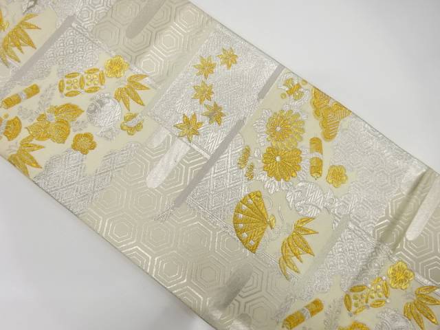菊桐に宝尽くし模様織り出し　袋帯【中古】【着】 4,590円