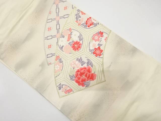 地紙に亀甲・花丸模様織り出し名古屋帯【中古】【着】