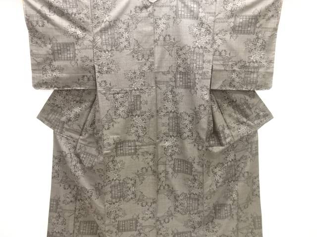 未使用品　花に抽象模様織り出し本場泥大島紬着物(5マルキ)【着】