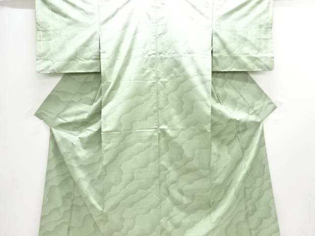 さざ波模様織り出し本場大島紬着物【中古】【着】【紬・お召し】