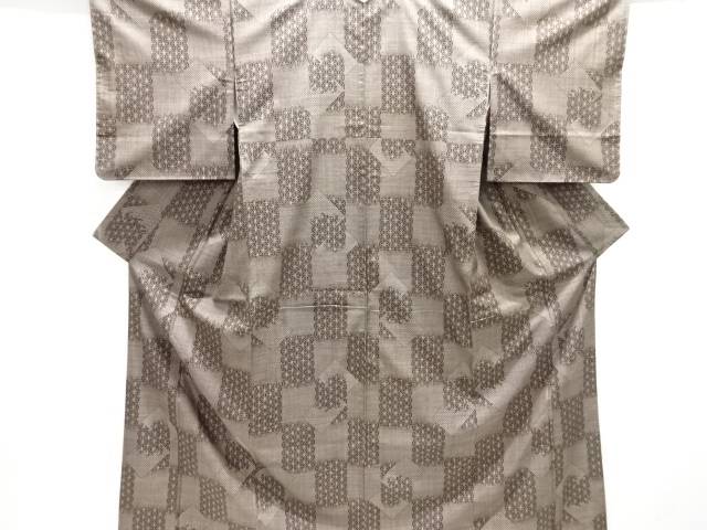 市松に麻の葉模様織り出し本場泥大島紬着物(5マルキ)【中古】【着】【紬・お召し】