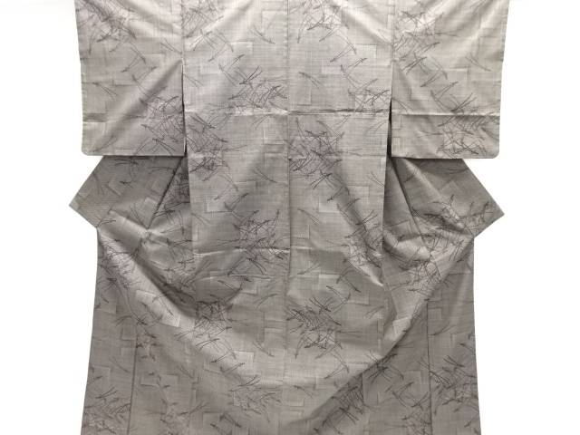 松葉模様織出し本場泥大島紬着物（5マルキ）【中古】【着】【紬・お召し】｜Kimono-Shinei　２号店