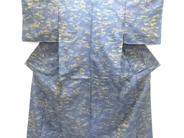 垣根に松模様織出し本場泥大島紬着物【中古】【着】【紬・お召し】