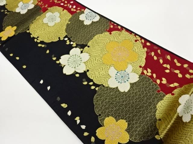雪輪に桜模様織出し袋帯【中古】【着】【袋帯】