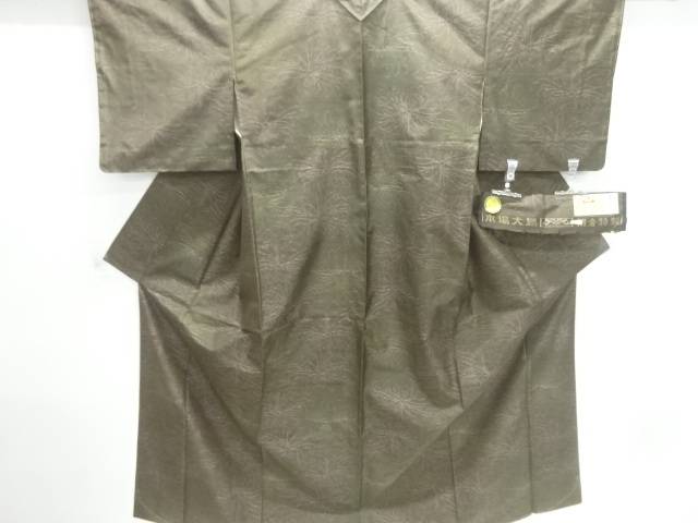 未使用品　糸菊模様織出し本場泥大島紬着物【着】【紬・お召し】