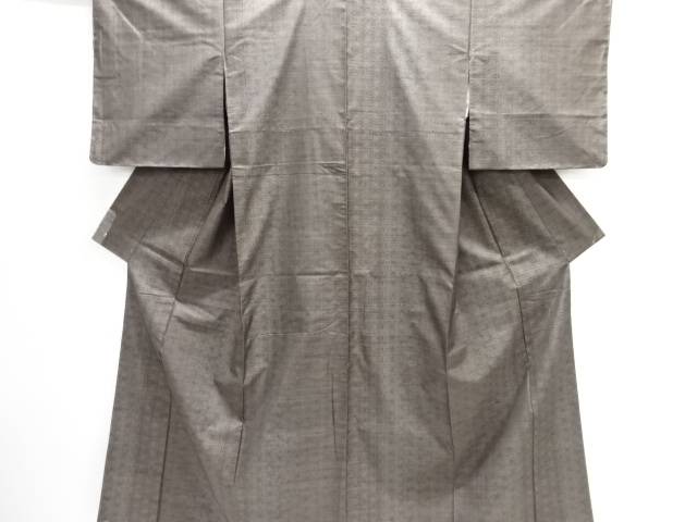 麻の葉模様織り出し本場泥大島紬着物(7マルキ)【中古】【着】【紬・お召し】 17,228円
