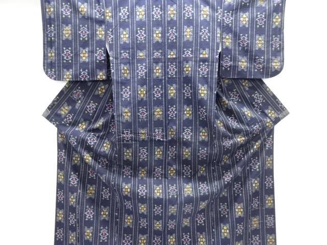 縞に花模様織り出し手織り紬着物【中古】【着】【紬・お召し】