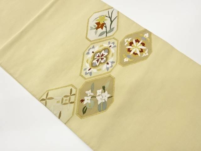綴れ菱に花々模様織出し名古屋帯【中古】【着】【名古屋帯】｜Kimono-Shinei　２号店 14,118円