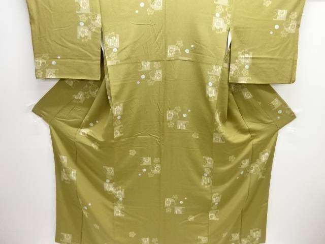 渦巻きに桜模様小紋着物【中古】【着】【小紋】