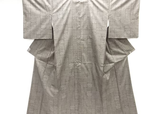 変わり格子に古典柄織り出し本場泥大島紬着物(7マルキ)【中古】【着】【紬・お召し】