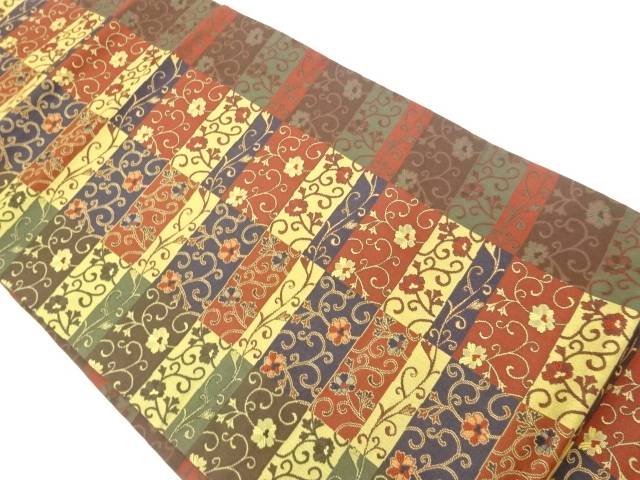 変わり市松に花唐草模様織出し名古屋帯【中古】【着】【名古屋帯】｜Kimono-Shinei　２号店