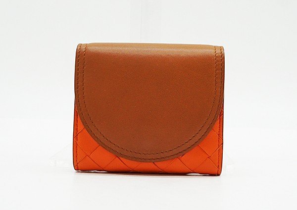 【中古】　美品　【BOTTEGA VENETA　ボッテガ・ヴェネタ】　イントレチャート　2つ折りコンパクトウォレット　577841　財布　ブラウン×オレンジ 24,750円