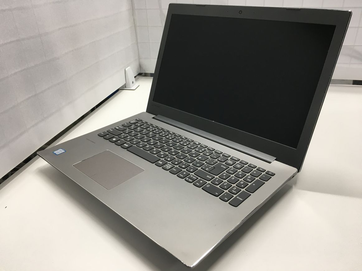 Lenovo / ノートPC / ideapad 520-15IKB 81BF audio by HARMAN / SSD 256GB / 第8世代Core i5 / グラフィックボード Intel Corporation UHD Graphics 620 32MB / 光学ドライブ DVDRAM GUE0N / メモリ 8GB【中古品】