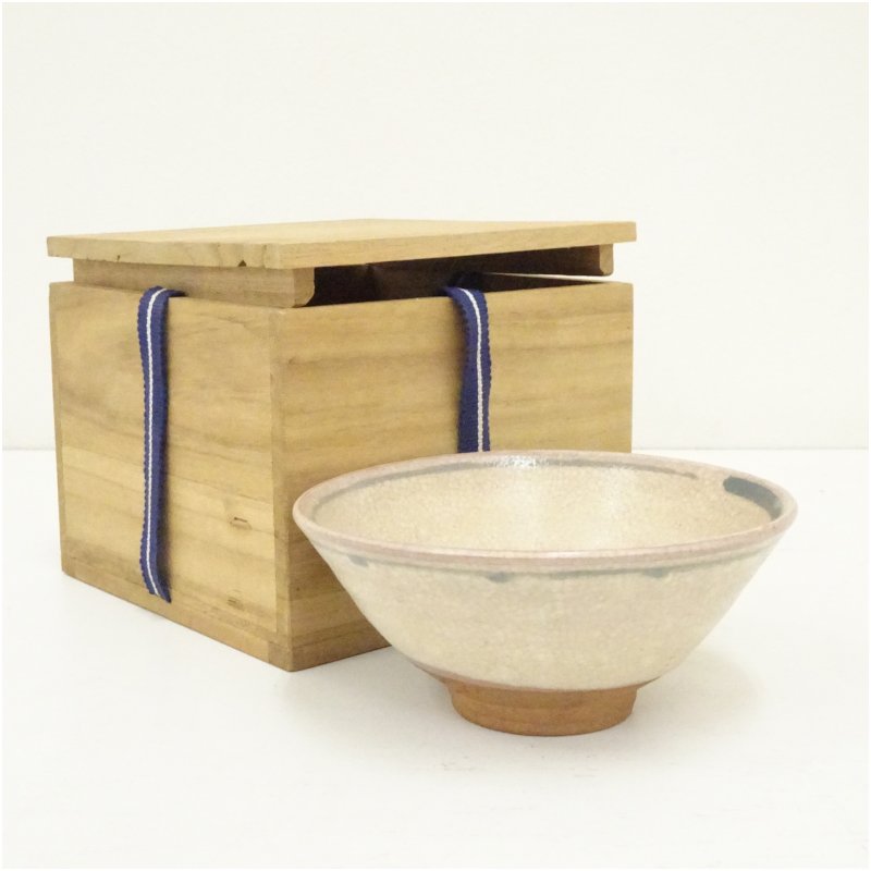 Ｐ８８０　茶碗　『萩焼』『味舌隆司造』『大徳寺　福本積應　箱書』　共箱　茶道具 2025年最新】味舌隆司の人気アイテム - メルカリ