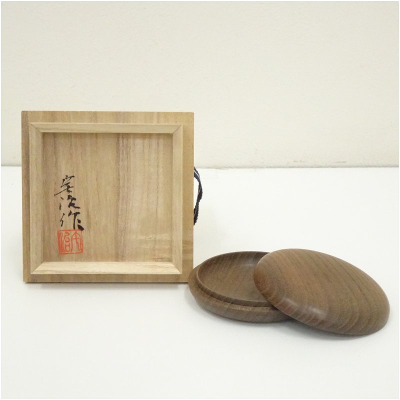 【中古】【香道】言い慣わし芸術士 但田宅治造 神代欅香合（共箱）茶道具 茶道 香道 香道具 今めかしい 愛くるしげ アンティーク 室内装飾 骨董 茶器 お香入れ