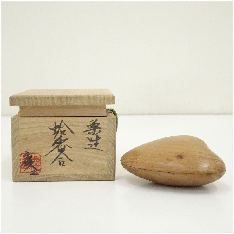 【中古】【大売り出し20%オフ】【香道】福田慶造造 桑造蛤香合（共箱）茶道具 茶道 香道 香道具 今めかしい 愛くるしげ アンティーク 室内装飾 骨董 茶器 お香入れ 3月 春【最大限度100%尖んがりうしろ側】