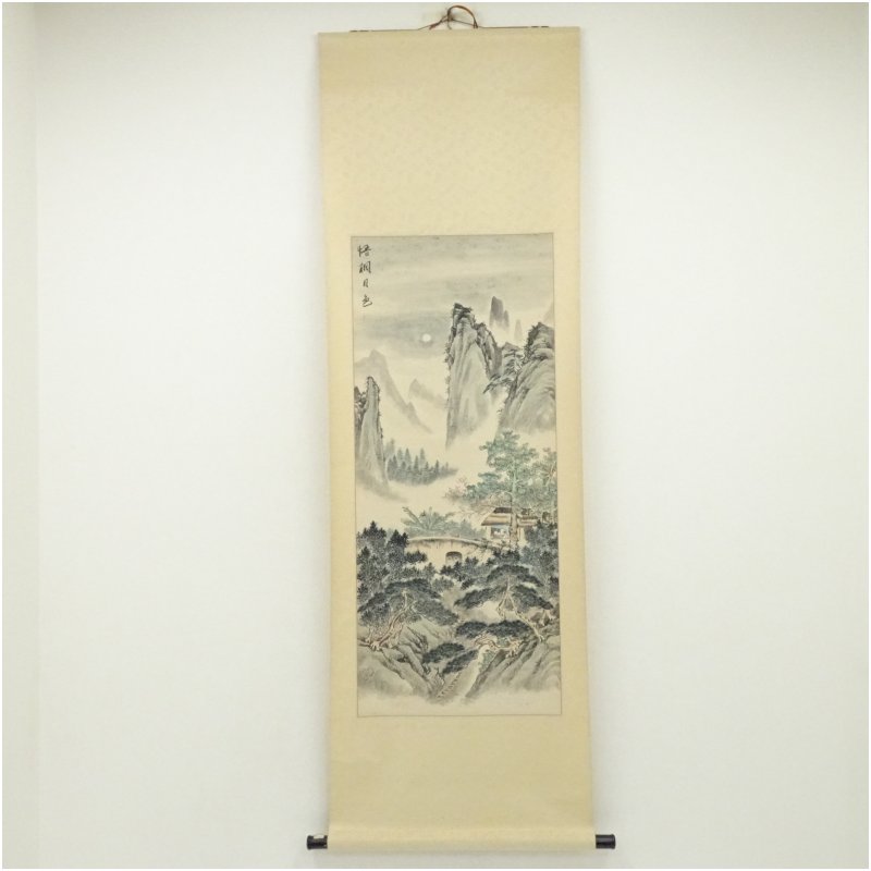 【中古】【書画】中国画　作家物　梧桐月色図　肉筆紙本掛軸（保護箱）掛け軸 床の間 書 おしゃれ 絵画 表具 芸術 茶道 年中掛け インテリア 茶掛 掛物 和室