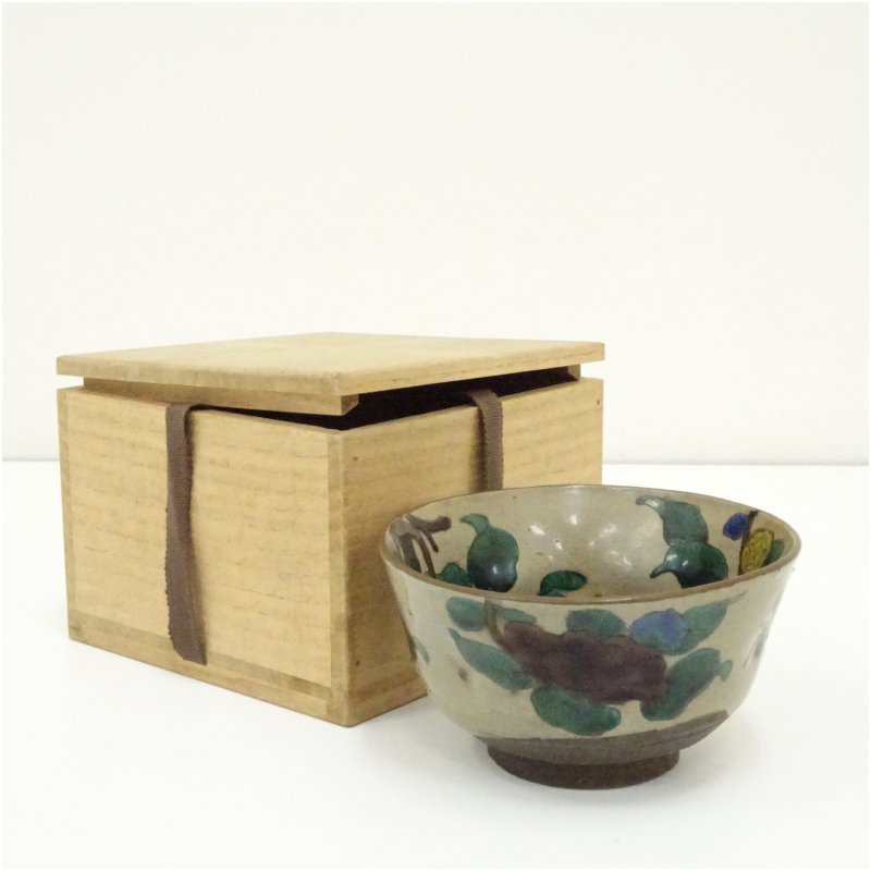 【中古】【陶器作り・瀬戸もの】古物 九谷焼 古九谷静花文鉢（保護すること箱） 食器 今めかしい アンティーク レトロ 和食 和風 丼 器 小鉢 中鉢 一皿分の料理 お客さん 赤ちょうちん はたご屋 喫茶店【最大限度100%尖んがりうしろ側】