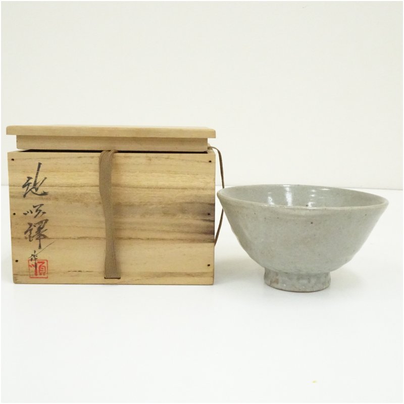 【中古】【茶道具】池順鐸造　高麗青磁茶碗（共箱） 茶道 抹茶 おしゃれ 抹茶茶碗 抹茶碗 和食器 レトロ 茶器 骨董 茶わん 茶会 茶の湯