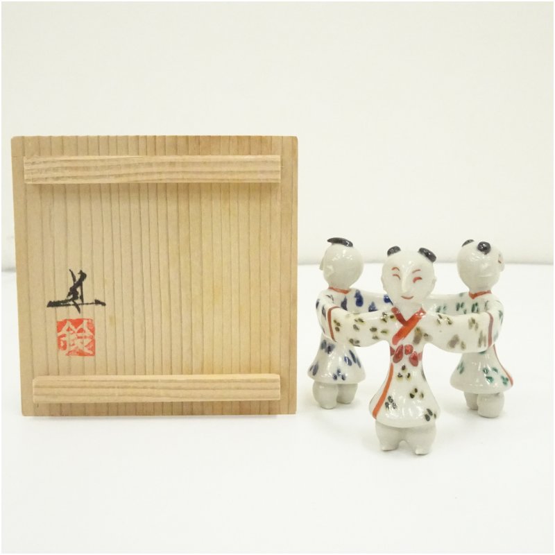 【中古】【茶道具】京焼 鈴木卓司造 丹青唐子蓋置（共箱）  蓋置き 茶道 御先棒 茶道具 今めかしい 上部おき 茶器 抹茶 骨董 茶の葉 台 茶会 茶席 茶事 茶の湯