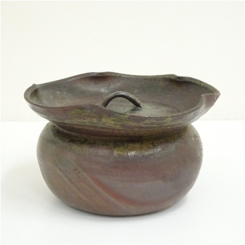 【中古】【茶道具】丹波焼 市野陶山造 砂金袋水指  水指し 茶道 茶道具 今めかしい 水さし 抹茶 室内装飾 茶器 水器 茶の葉 骨董 茶会 1月 2月 冬