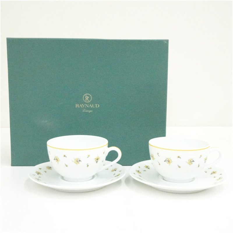 【中古】【陶物作り・瀬戸もの】花の冠否 RAYNAUD カップソーサーペア（箱付）  食器 今めかしい 可愛らしい 茶の葉 茶器 アンティーク 室内装飾 普段使い走り 御客さん 時刻表御召しもの